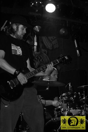 Mad Monks (D) Ska Punk Unite - AJZ Talschock, Chemnitz 03. Juni 2006 (6).jpg